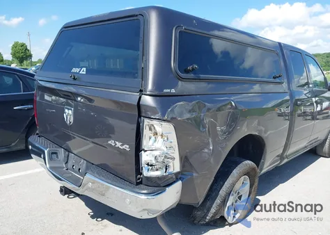 2023 Ram 1500 Classic Tradesman 4X4 6'4 Box z USA, uszkodzony, nr VIN 1C6RR7FG2PS538103